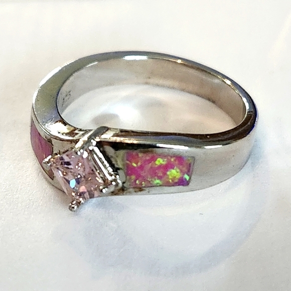 💍NEW & BEAUTIFUL💍 Pink Opal‎ Inlay  Silver Ring Size 7 - Picture 3 of 9